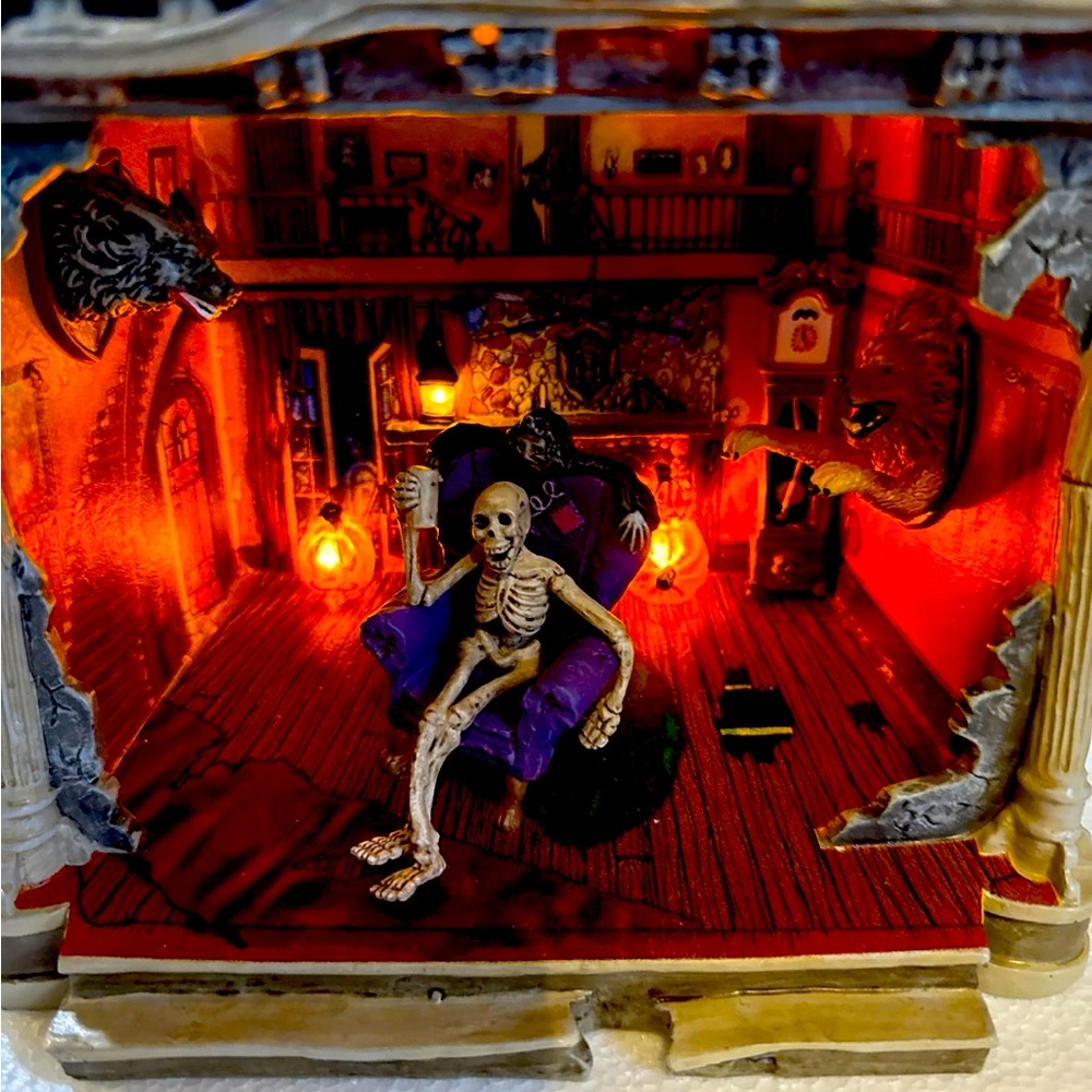 Dept 56 Haunted House Scene Accents